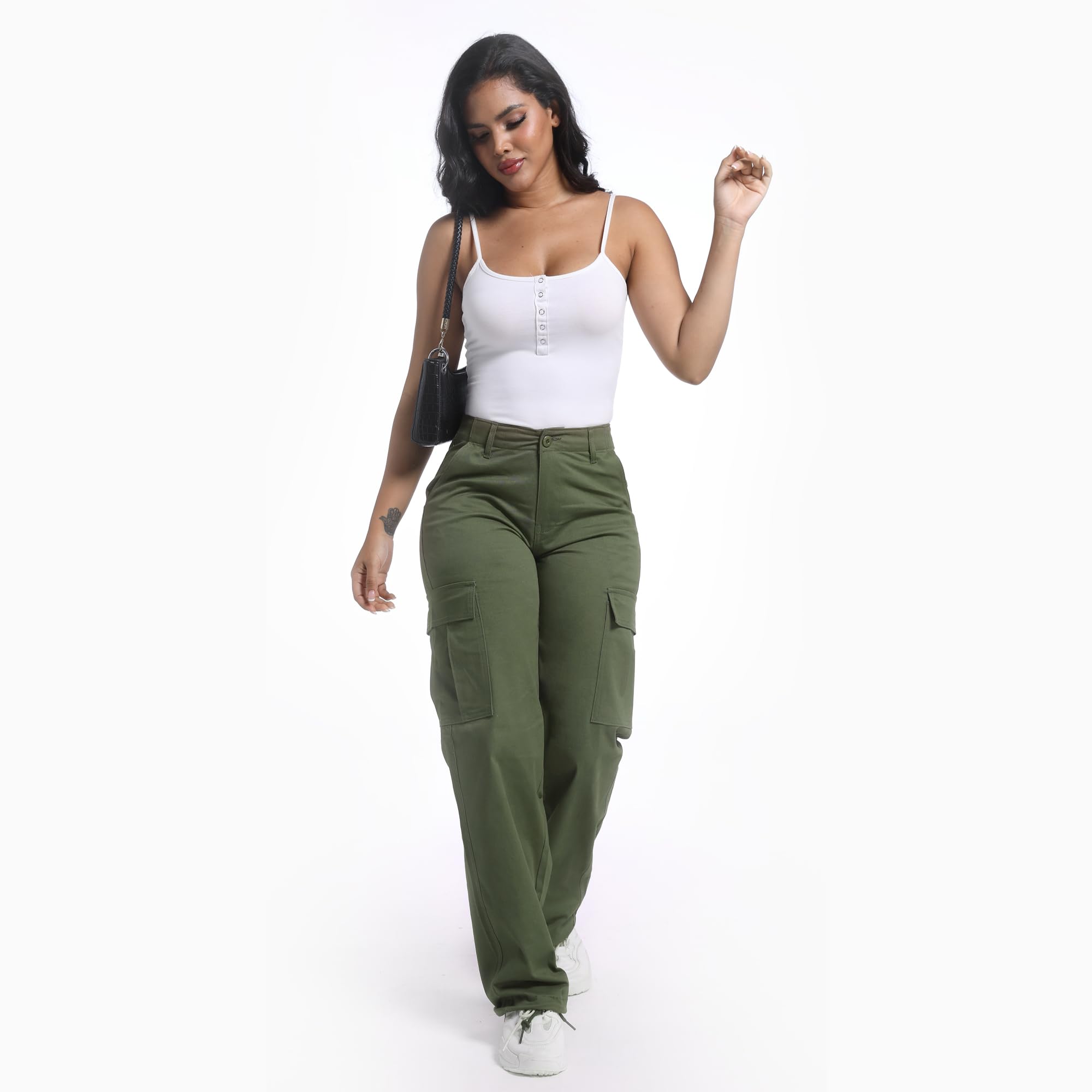 Soulsfeng Women's Green Baggy Cargo Pants hiking trail scene conveys outdoor versatility.