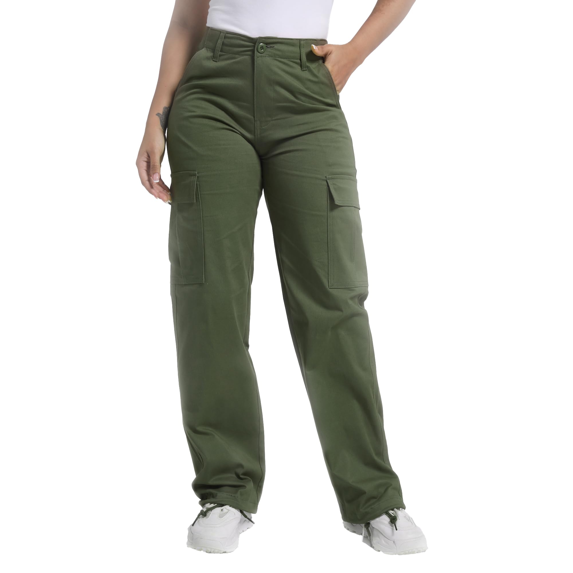 Soulsfeng women's green cargo pants front view highlighting relaxed fit for hiking