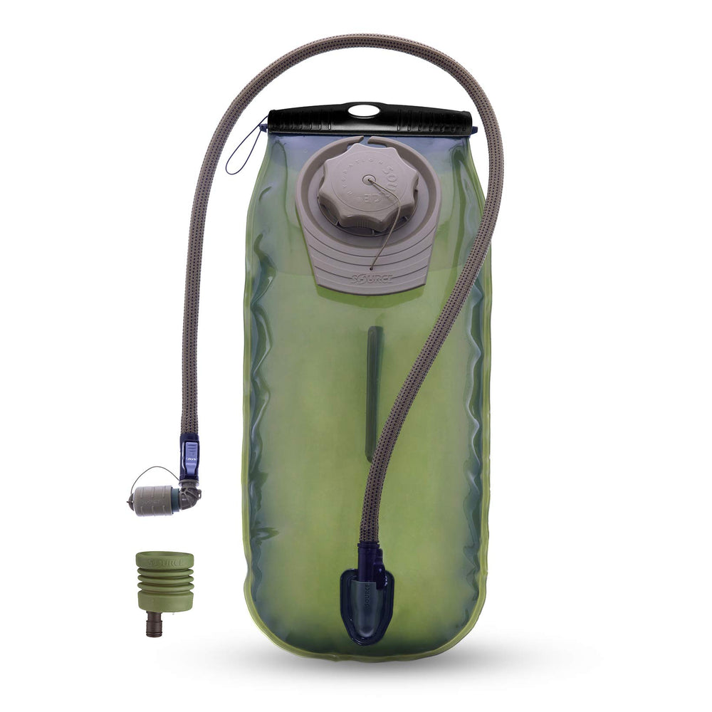 Source WXP reservoir wide-mouth design enables quick refilling and easy cleaning.