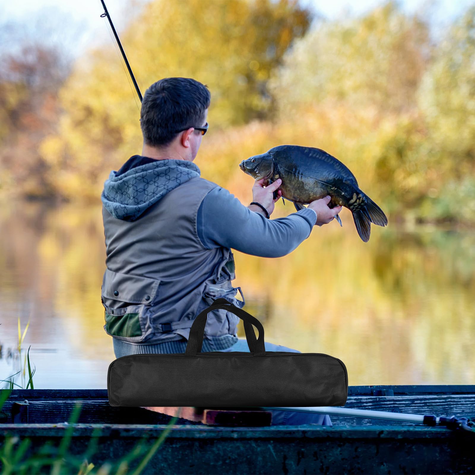 SOUUXIU lightweight-storage-bag keeps gear organized on trips.