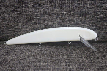 Speedlures Shelt 10-inch Jake blank for custom musky lure painting.
