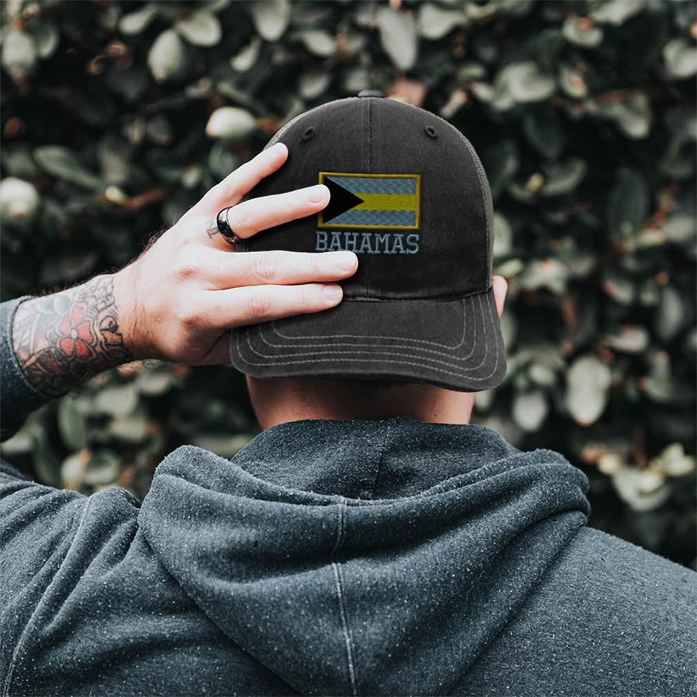 Speedy Pros Richardson cap close-up shows crisp Bahamas embroidery for durability.