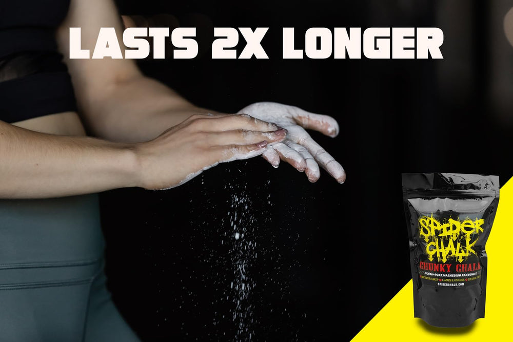 SPIDER CHALK resealable bag prevents spills in gym bags and chalk buckets.