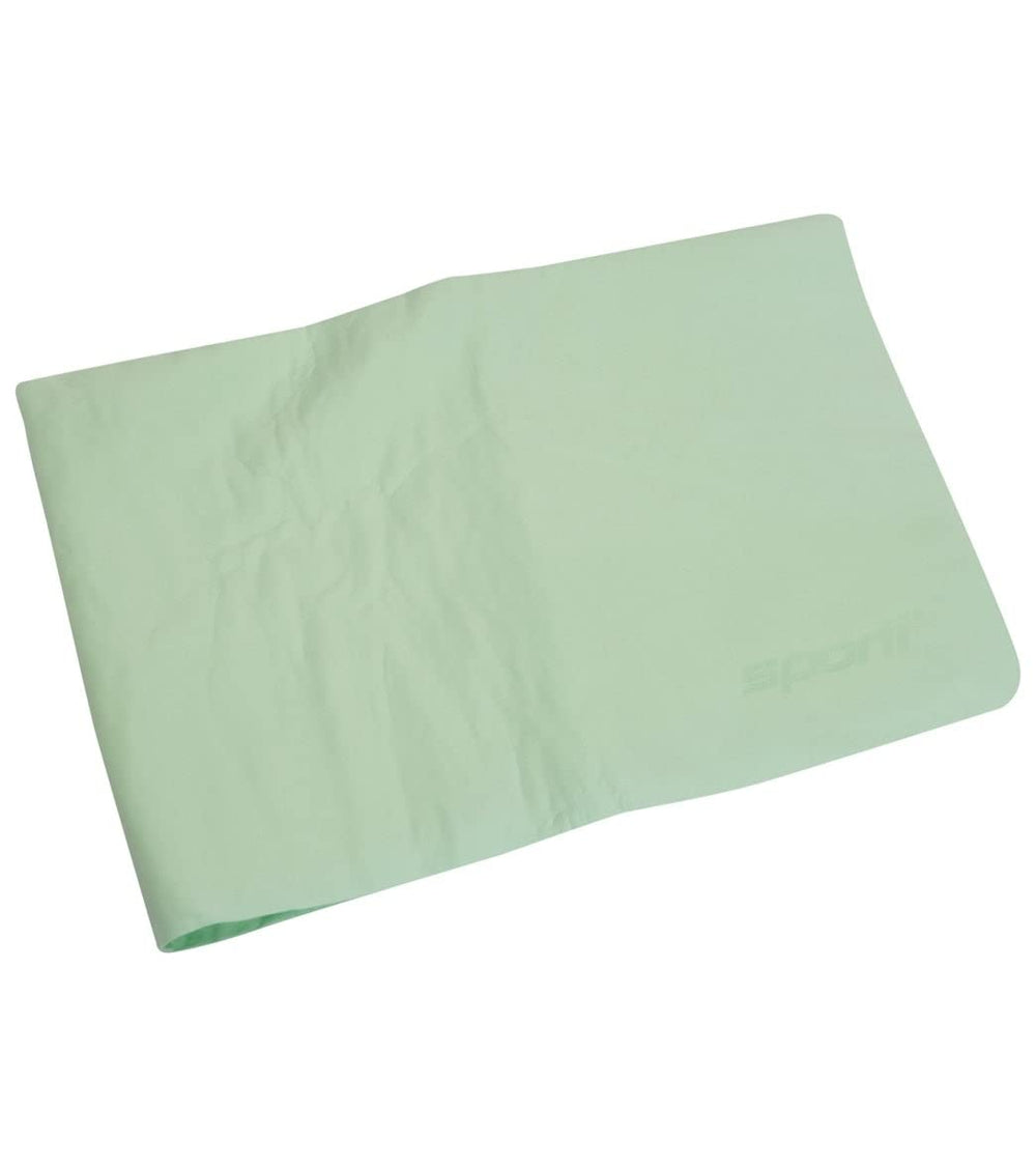 Sporti chamois towel open and ready to soak up splashes with plush feel