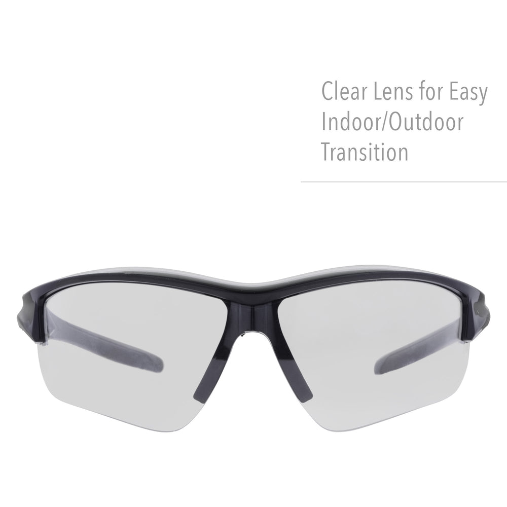 Clear lens suitable for indoor and outdoor shooting environments