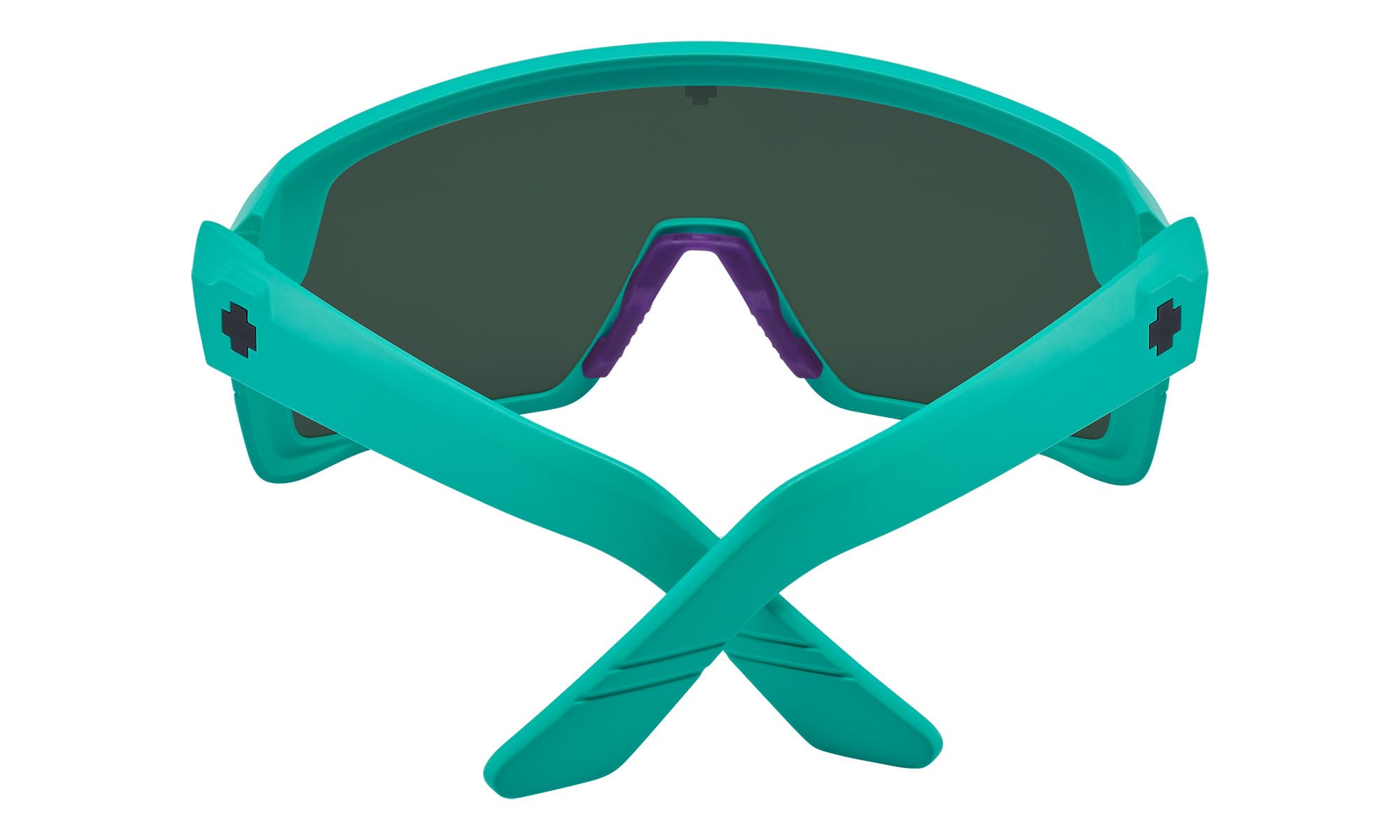 Spy Optic Monolith polarized lenses provided for glare protection during bright days.