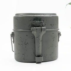 SPYMINNPOO Mess Kit aluminium body for lightweight strength and durability.