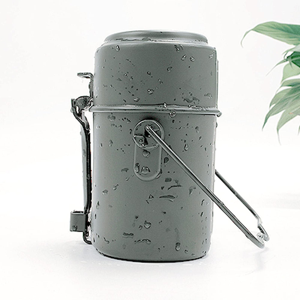 SPYMINNPOO Mess Kit cleans quickly with water rinse after meals.
