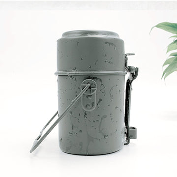 SPYMINNPOO Mess Kit with lid-cover protects food from dust during transport.