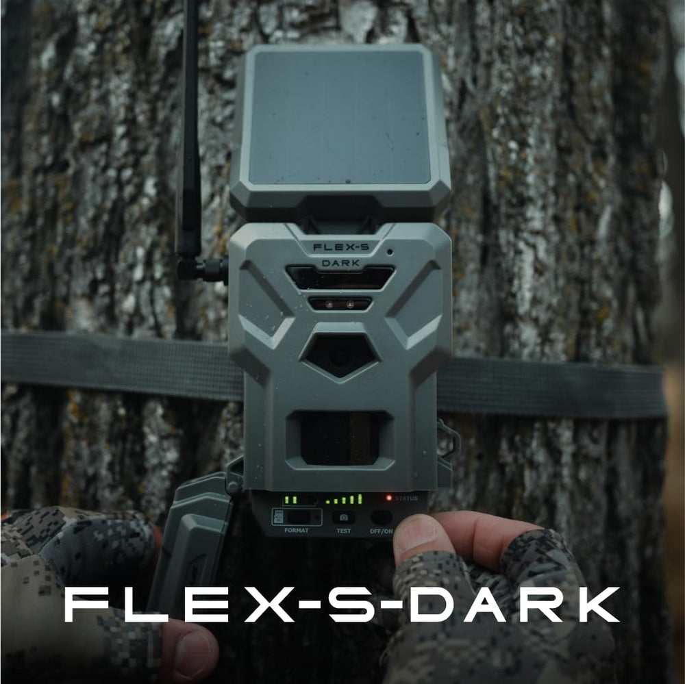 SPYPOINT Flex-S-Dark quick setup with on-camera controls and mobile activation.