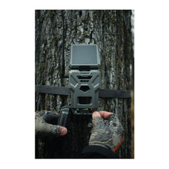 SPYPOINT Flex-S-Dark no-glow night vision preserves discretion in darkness.