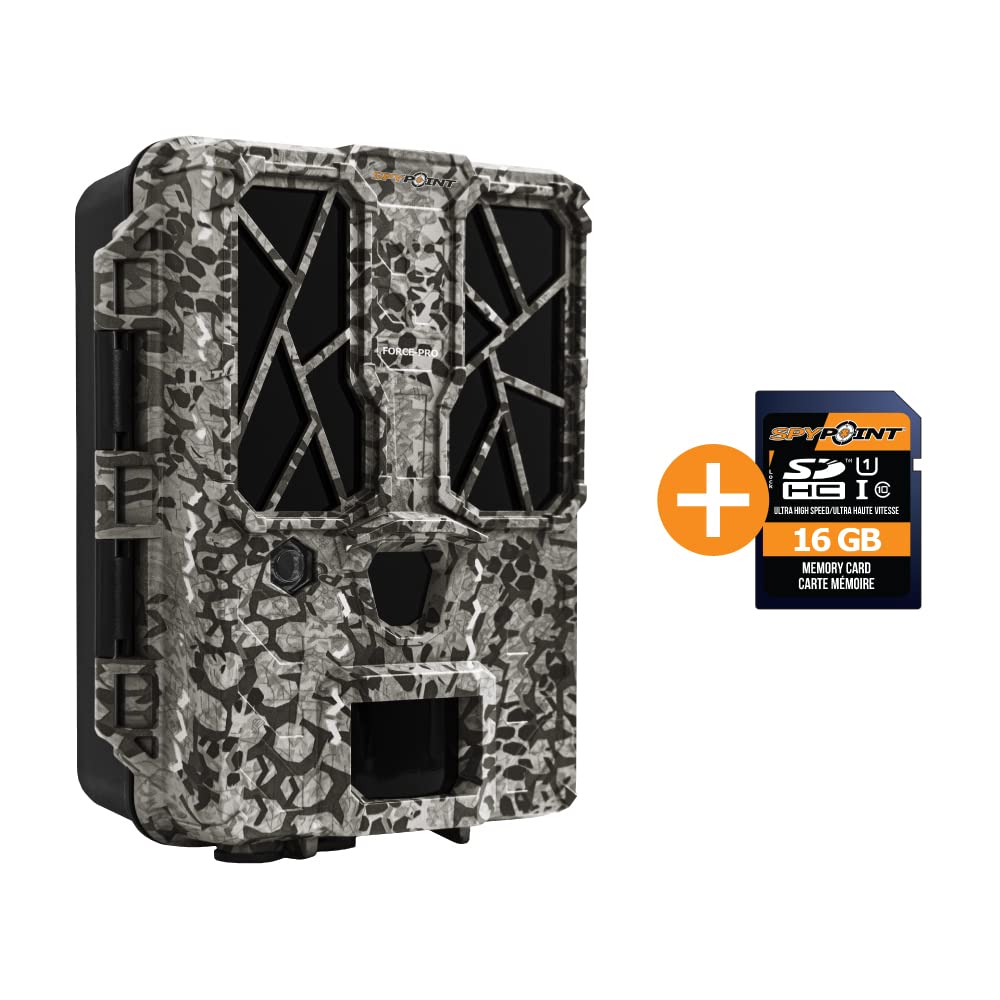 SPYPOINT FORCE-PRO 90' flash range captures distant wildlife clearly.