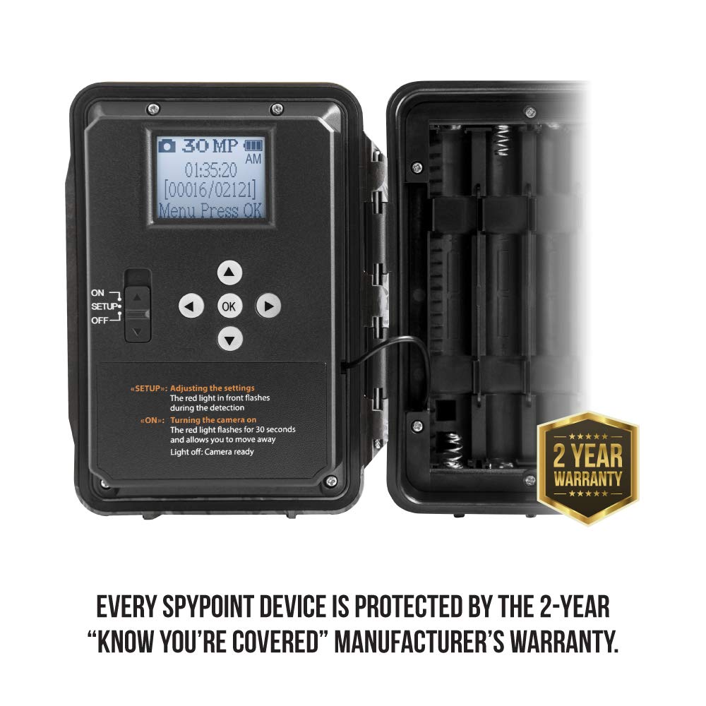SPYPOINT FORCE-PRO 54 low-glow LEDs illuminate scenes without spooking animals.