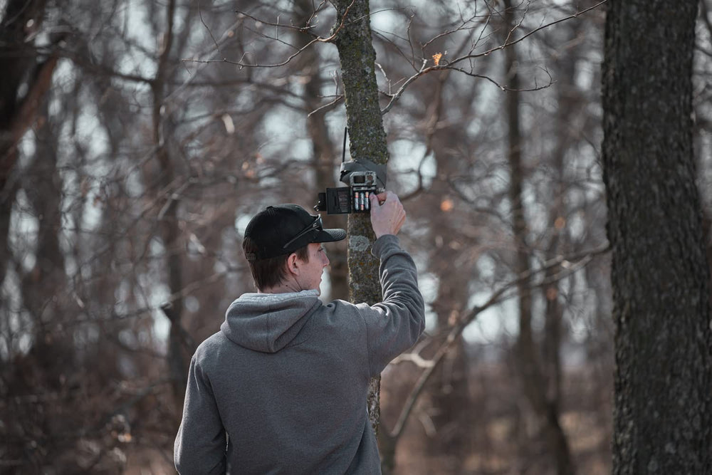 SPYPOINT Link-Micro-LTE easy storage and quick deployment in the field