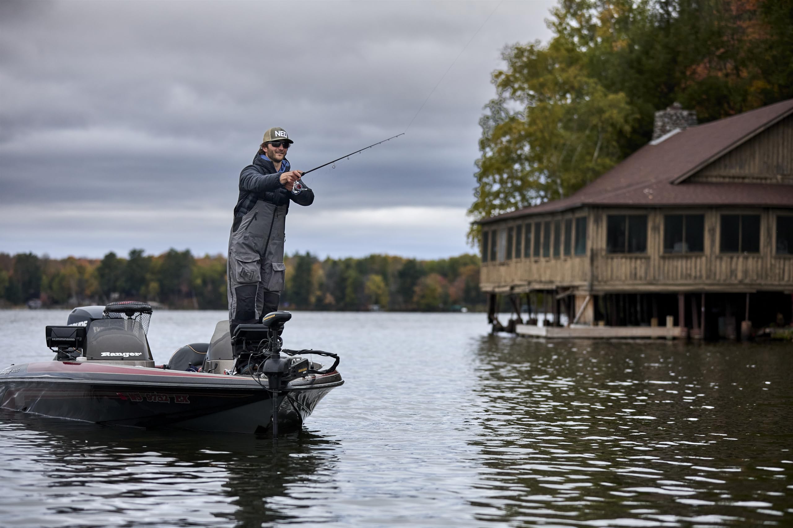 St. Croix Mojo Bass Spinning Rod reel seat and hardware for solid performance.