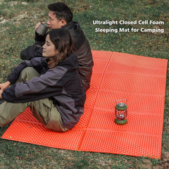 StableEase orange aluminum-film coating reflects heat for better insulation.