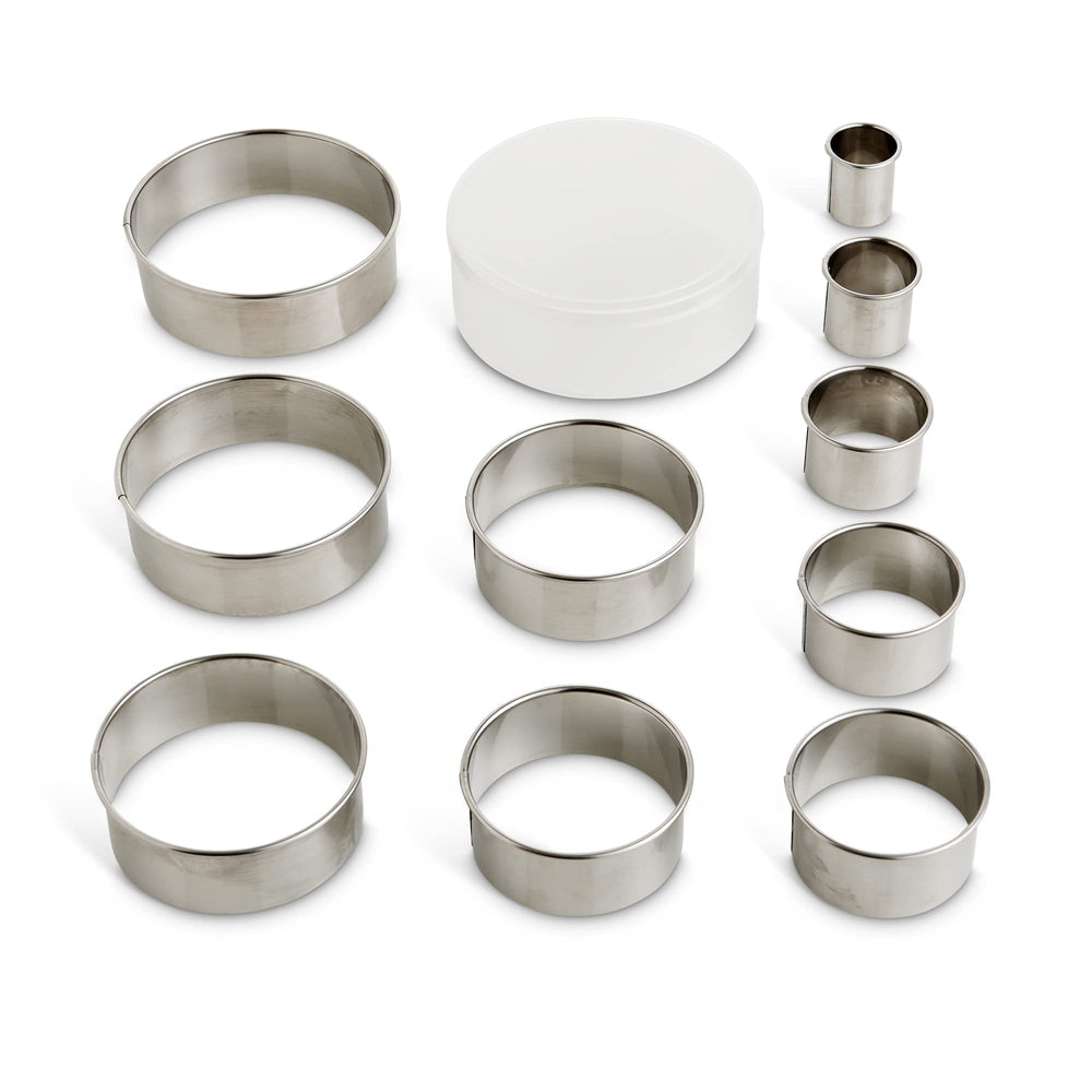 Stainless steel durability with crisp edges for clean cookie and fondant shapes.