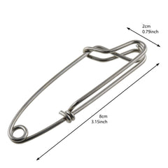 Open-eye fishing clip on line showing secure clasp 8x2cm