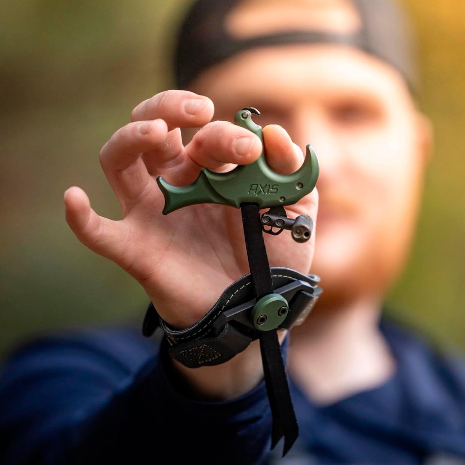 Stan Axis Release adjustment dials illustrate configurable tension and travel