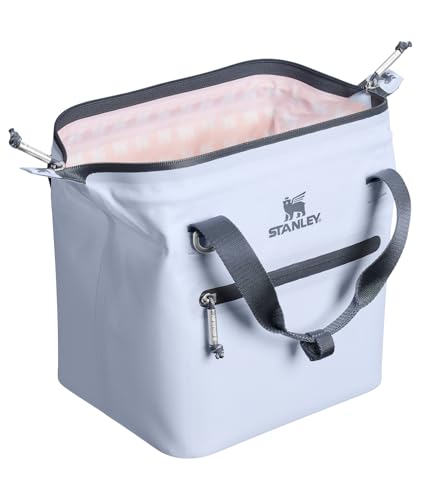 Stanley All Day Julienne Mini Cooler with doctor's bag hinged top enables quick access during outings.
