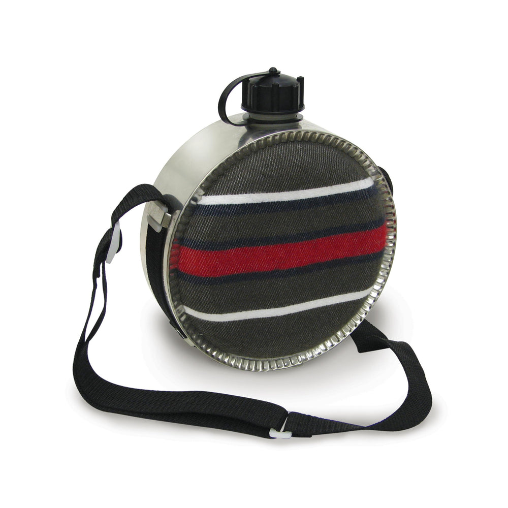 Stansport 2 Qt canteen with blanket cover close-up cap for secure transport