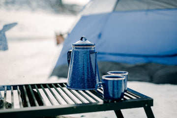 Stansport kiln-hardened blue enamel finish reduces chips and scratches.
