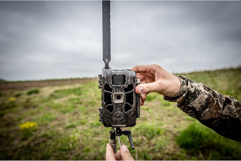 Deceptor records 1440P HD video with clear audio in the field.