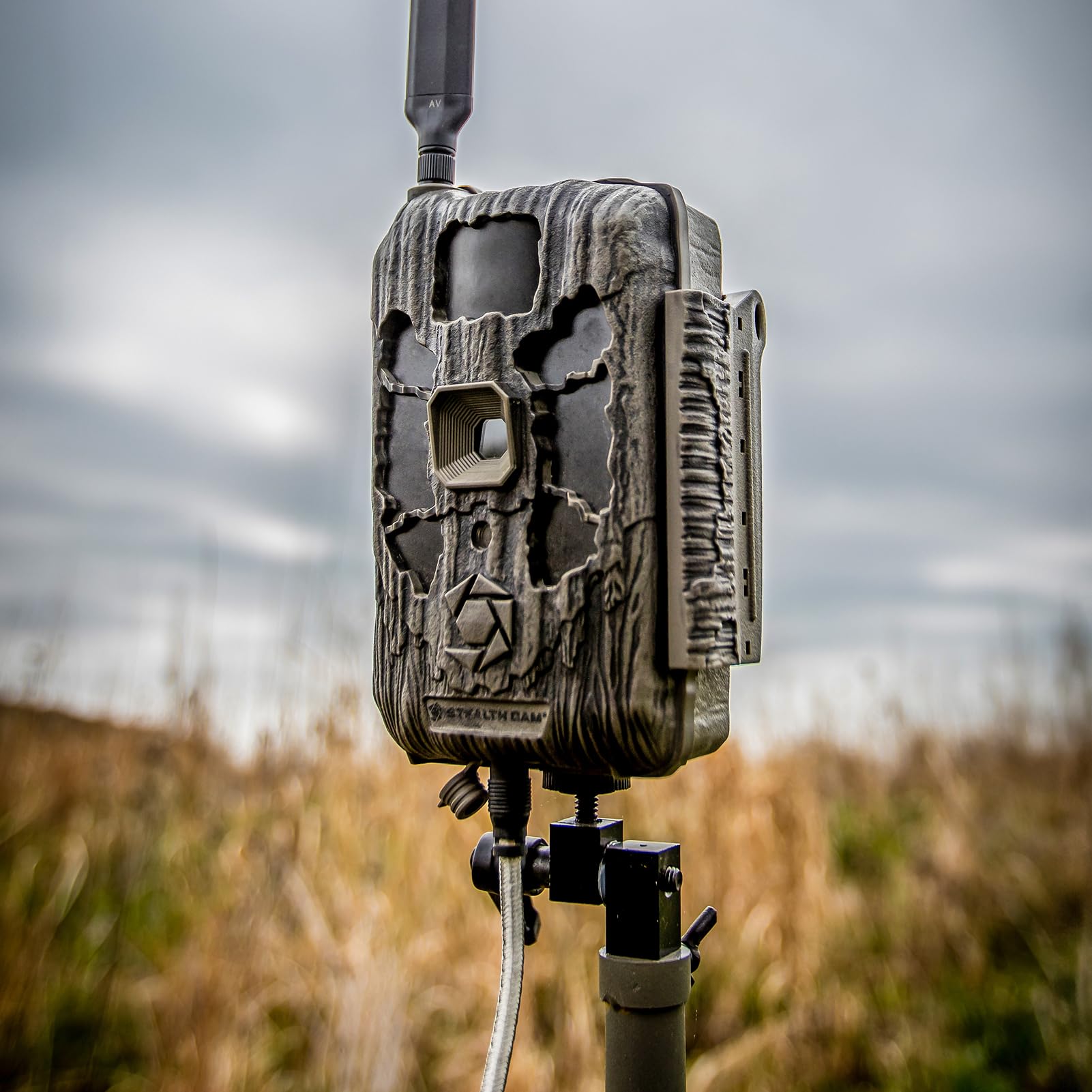 Stealth Cam Deceptor Max 40MP photo capture for clear wildlife detail.