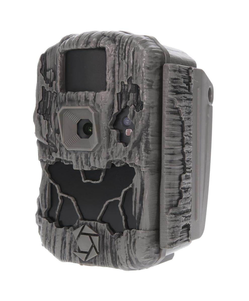 Stealth Cam DS4K Ultimate daytime 4K video capture showing detail
