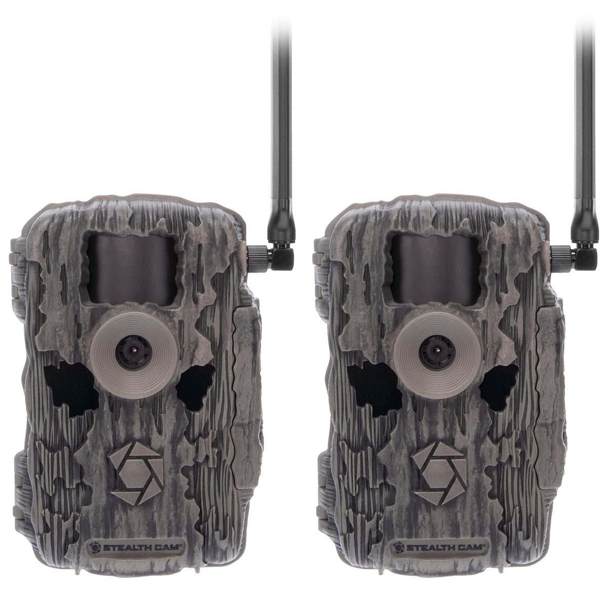 Stealth Cam Fusion MAX 16 AA battery compartment for extended field use