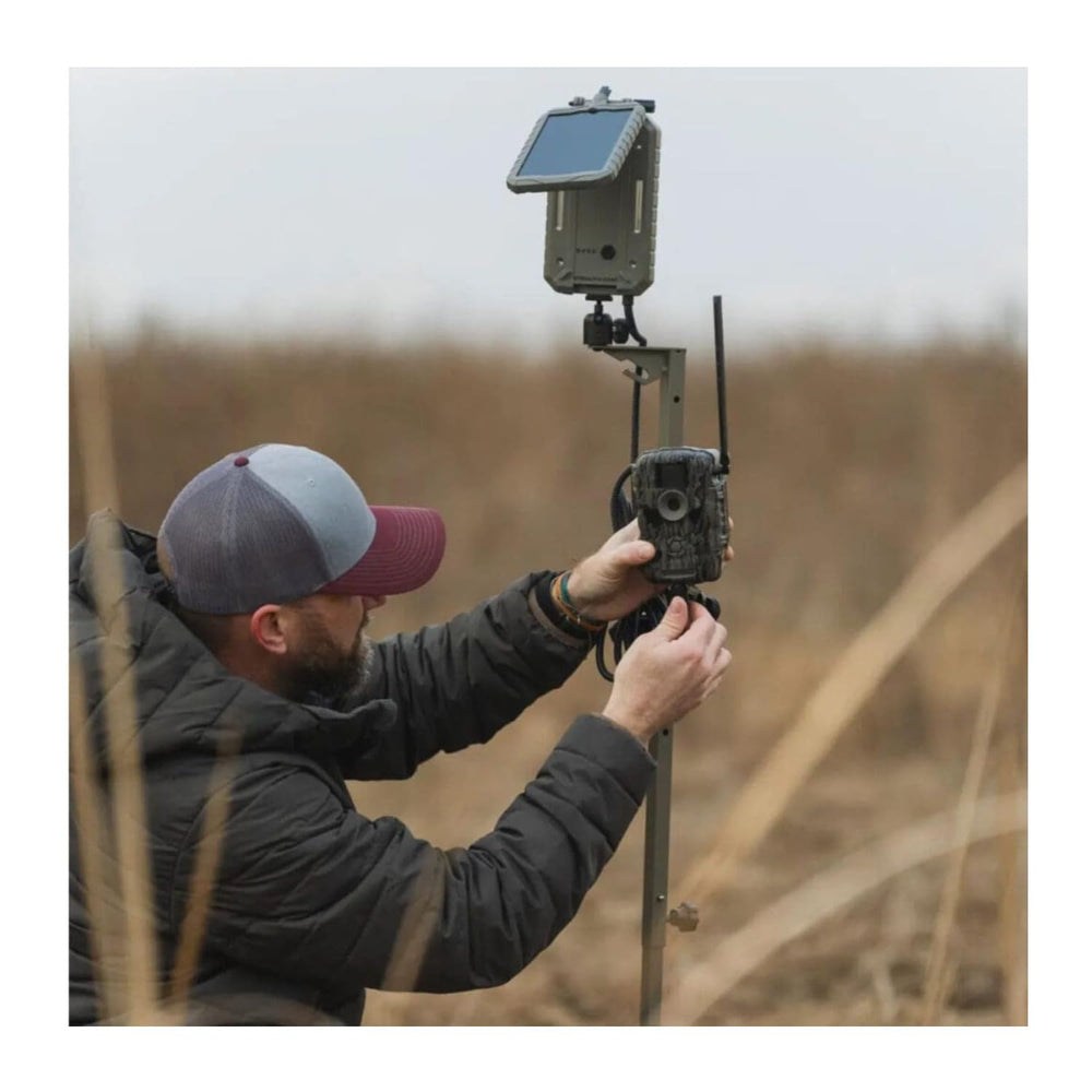 Stealth Cam Fusion Max 2.0 Command PRO app for on-demand capture.