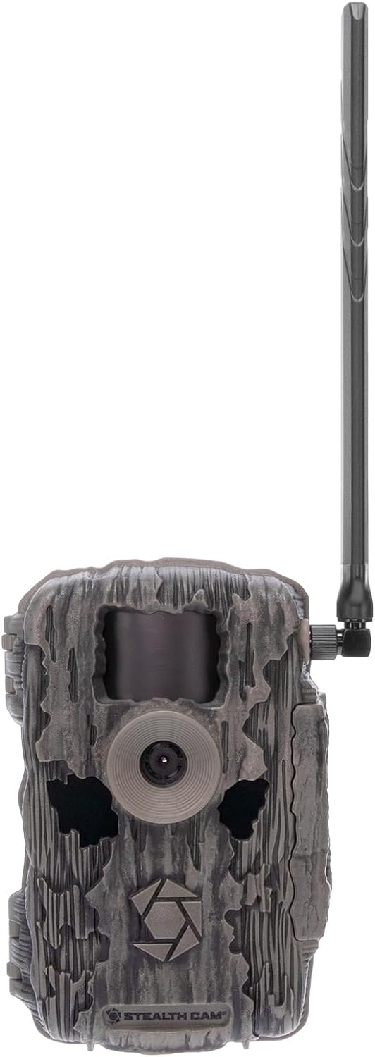 Stealth Cam Fusion Max solar panel pack extends field operation with renewable power.