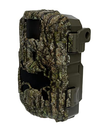 Stealth Cam GMAX32 1080P video records smooth hunting action.