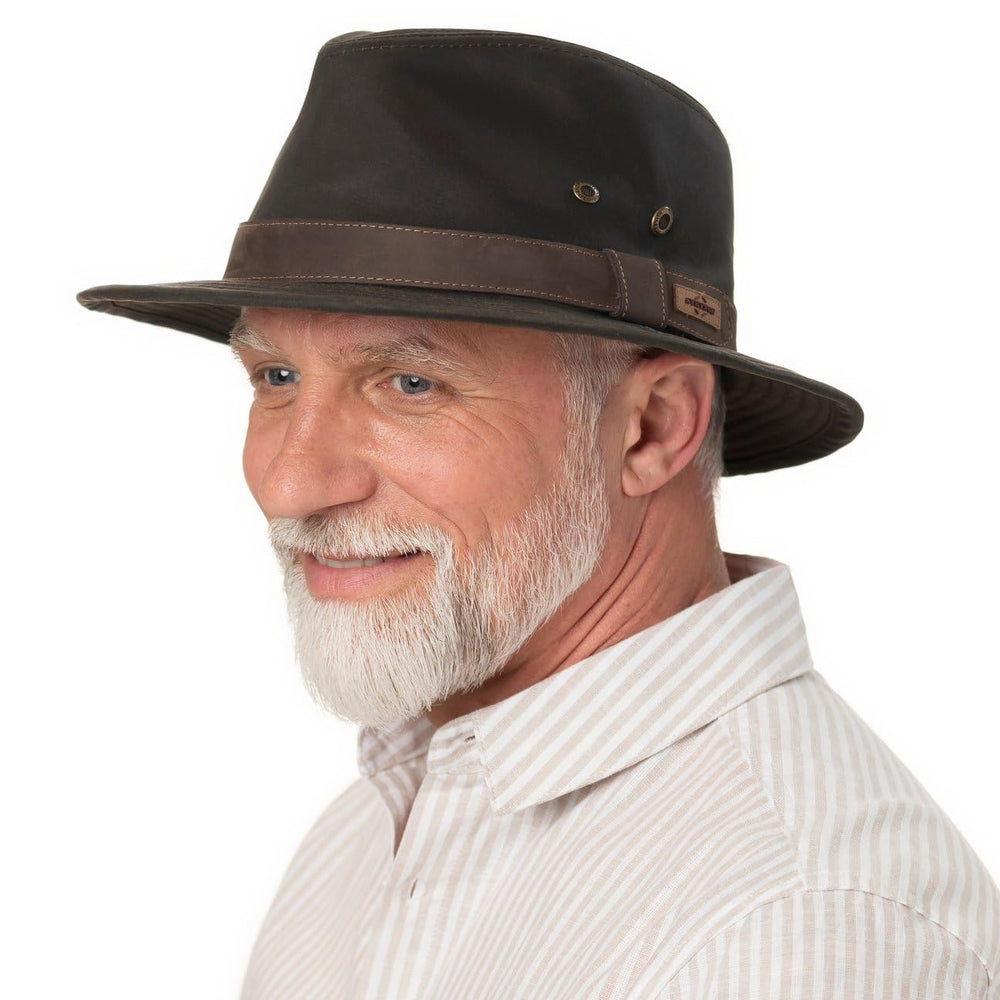 Stetson Sri Lanka Traveller hat side view showcasing leather-look trim.