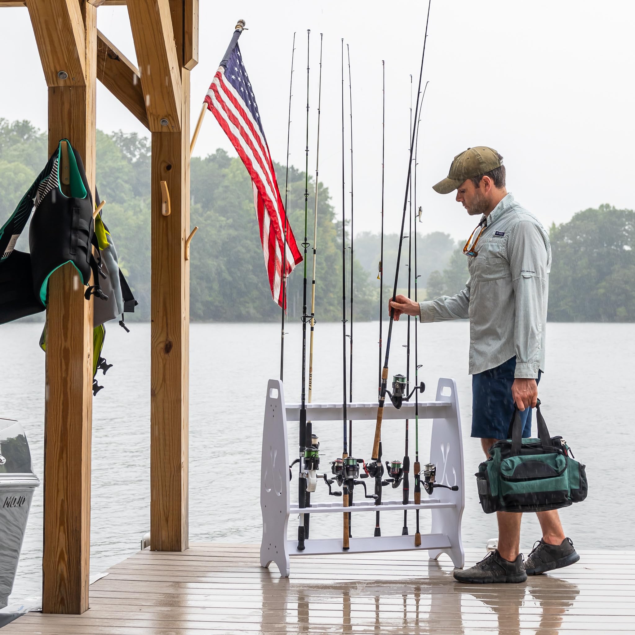 Tangle-free upright rod storage on the Marlin Rack