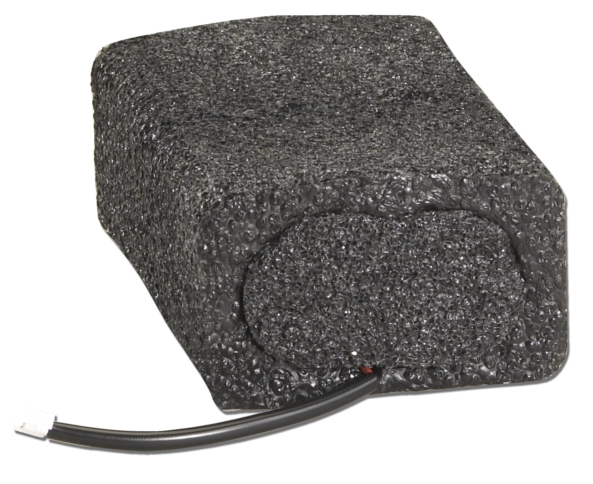 Rechargeable lithium-ion design keeps you prepared with fewer disposable batteries.