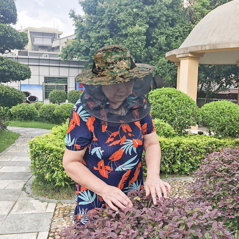 Foldable brim for easy packing and outdoor use