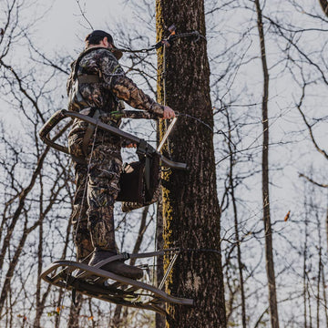 Summit Treestands Viper SD cushioned backrest improves posture in the tree.