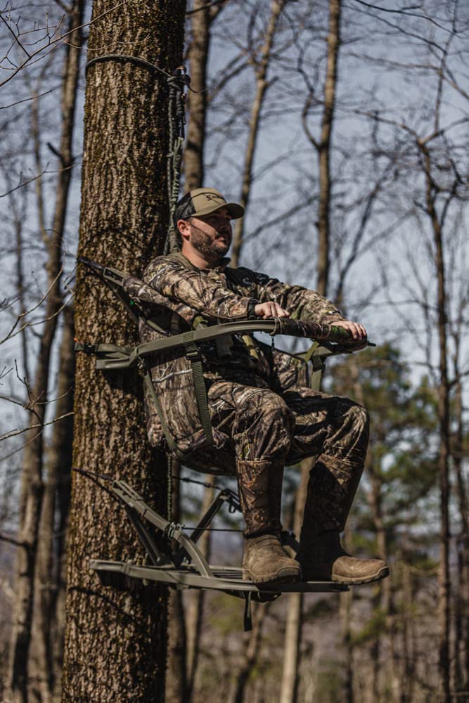 Padded sides provide back support while seated in treestand