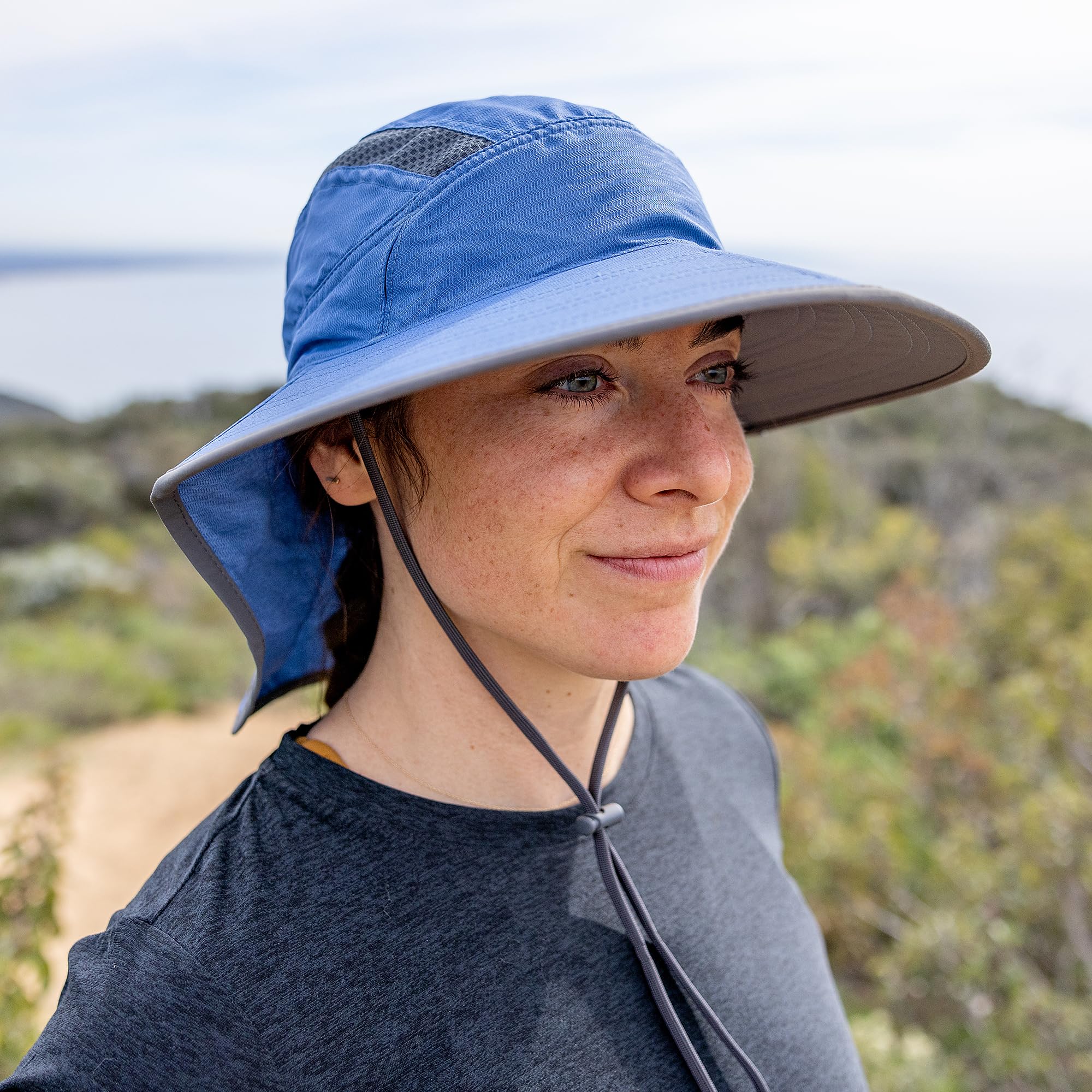 Sunday Afternoons Ultra Adventure Hat packs flat for easy travel and outdoor packing
