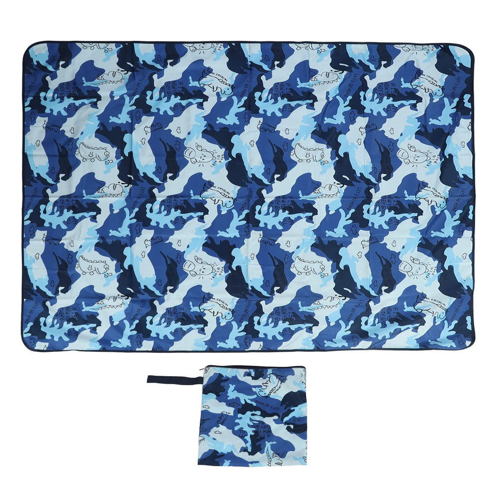 SUNGOOYUE picnic blanket on park grass for family outings, large and versatile.