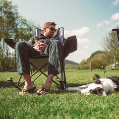 SUNNYFEEL chair with shoulder carry bag simplifies transport to campsites and events
