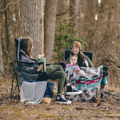 SunnyFeel oversized camping chair side view in blue highlights sturdy frame