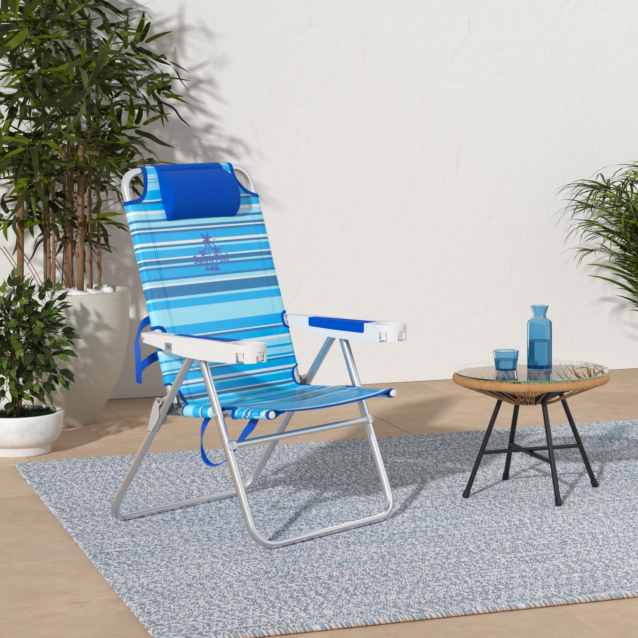 SunnyFeel tall folding beach chair side view emphasizes lightweight portability for camping and travel.