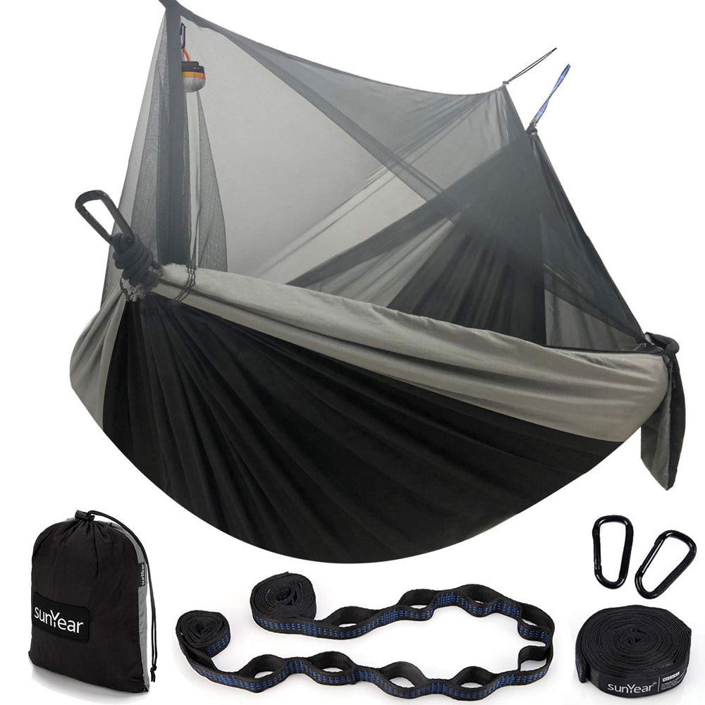 Sunyear hammock netting setup demonstrates quick installation and insect protection.