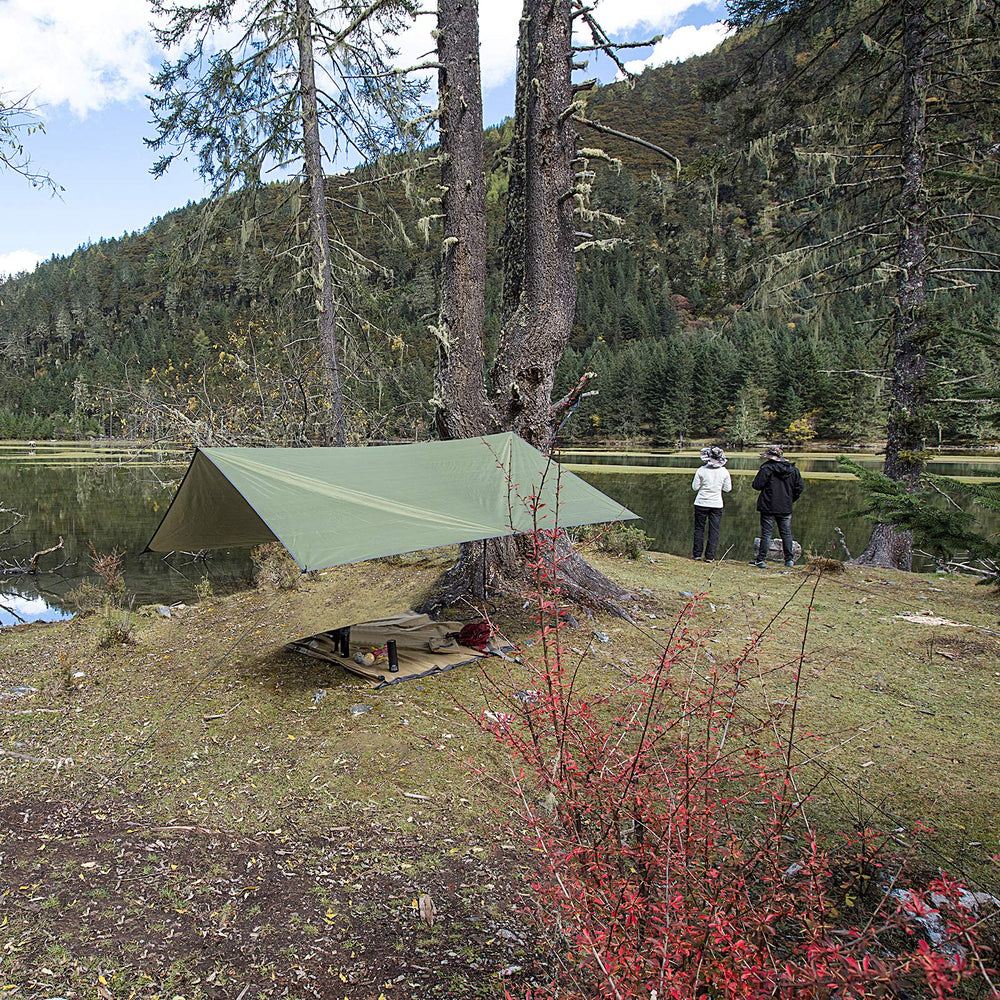 Sunyear waterproof 210D Oxford tarp protects gear during rain and snow