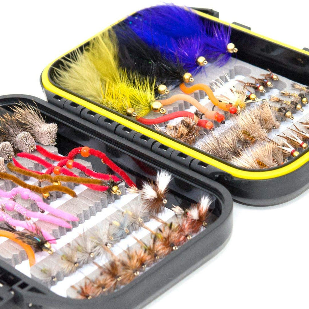 Superbe Flies gift-ready kit ideal for passionate anglers.