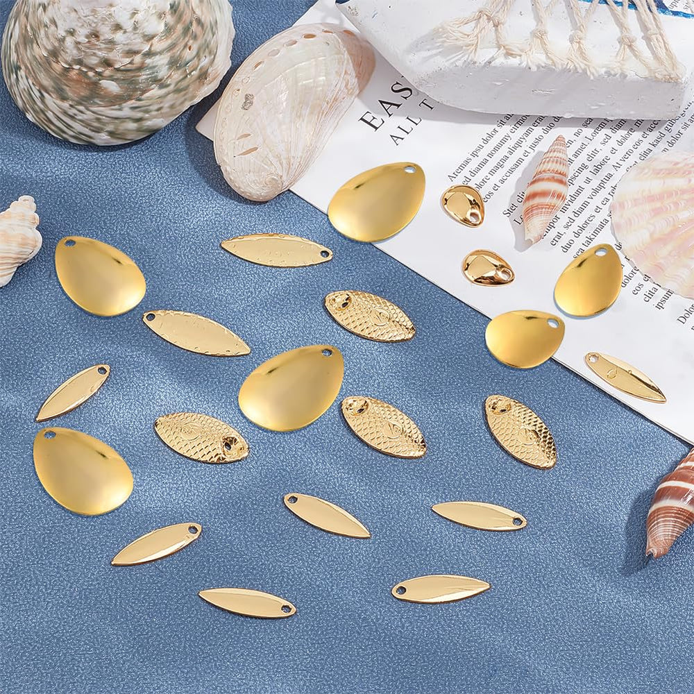 SUPERFINDINGS golden iron lure horse eye boosts glitter in water