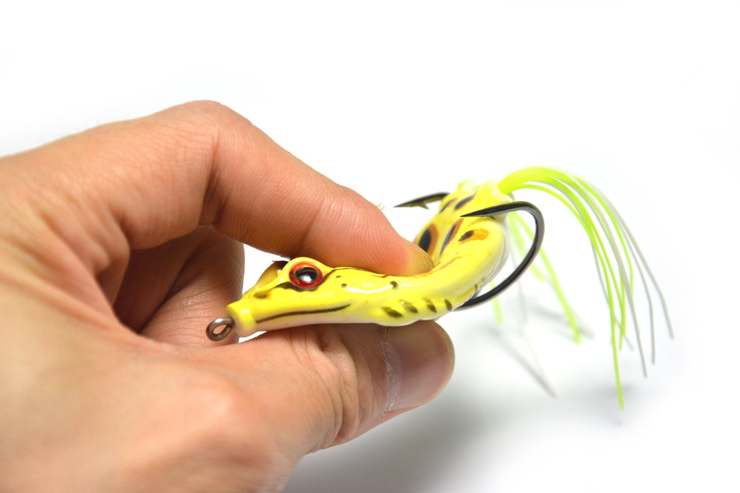 Frog crankbait with 5.45 cm length and 12.3 g weight 05