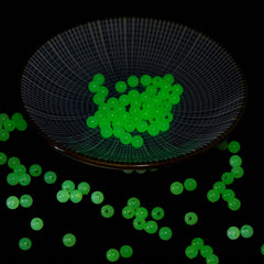 Self-sealing bag containing 100 glow fishing beads